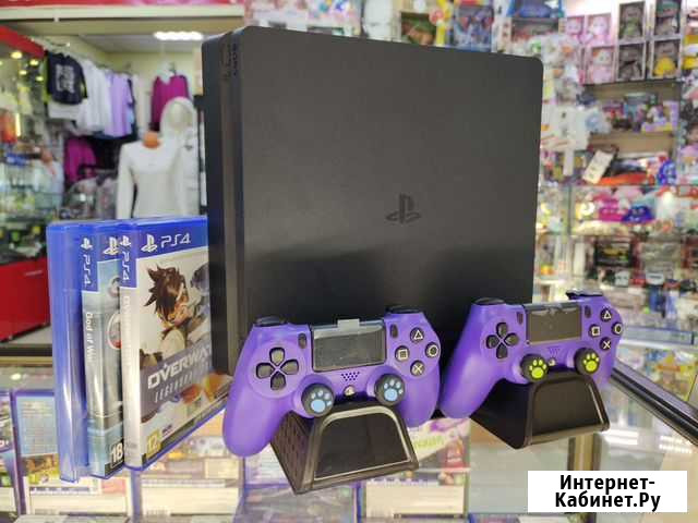 Sony PlayStation 4 HDR 1tb + 3 диска Петропавловск-Камчатский - изображение 1