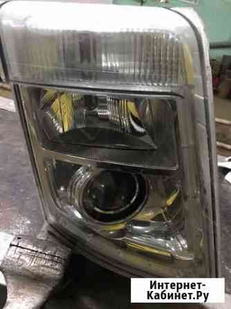 Продам комплект фар на Вольво FH12 Кострома