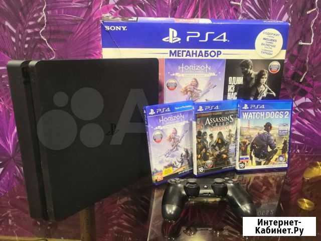 Sony PlayStation 4 +1000gb + 2 джоя + mortal komba Петропавловск-Камчатский - изображение 1