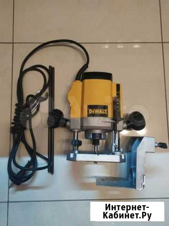 Фрезер dewalt DW 614. Новый (Италия) Сочи - изображение 1
