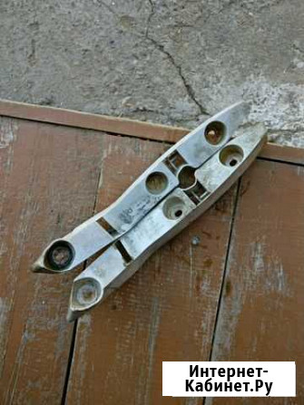 1337336 бу кронштейн переднего бампера форд фокус Казань - изображение 1