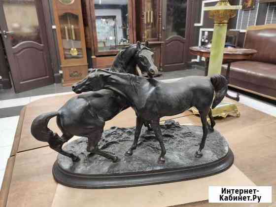 Касли царские Кони на воле Киров