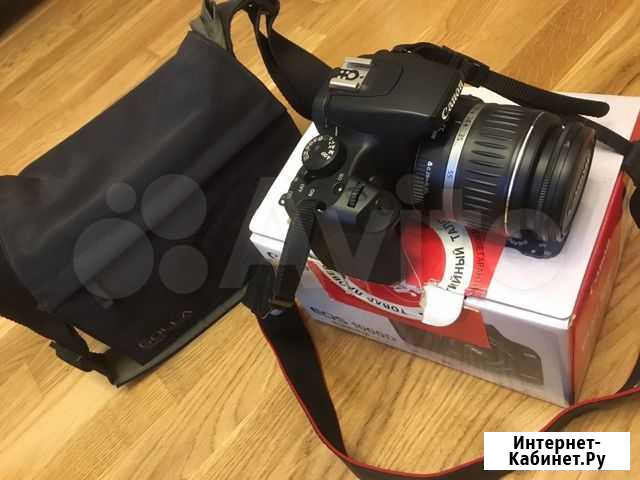 Зеркальный фотоаппарат Canon EOS 1000d Ижевск - изображение 1