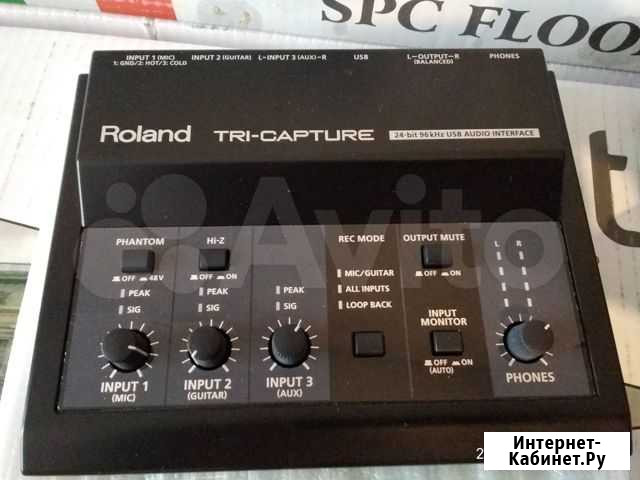 Roland Tri-Capture интерфейс (звуковая карта) Белогорск - изображение 1