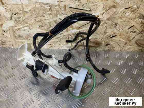 Колба в бак левая BMW X5 E70 X6 E71 бензин Брянск