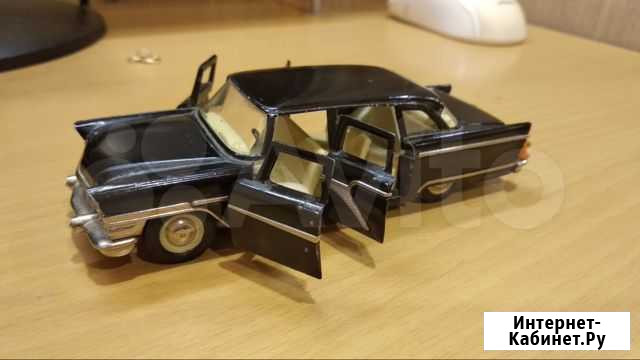 Модель автомобиля Чайка Газ-13 (СССР) Октябрьский - изображение 1