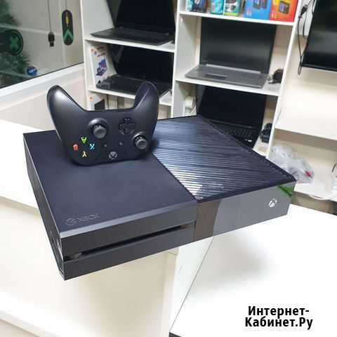 Xbox One 1тб + комплект Славянск-на-Кубани - изображение 1