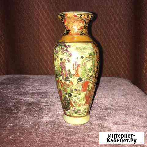 Фарфоровая миниатюрная вазочка с китайскими народн Нижний Новгород