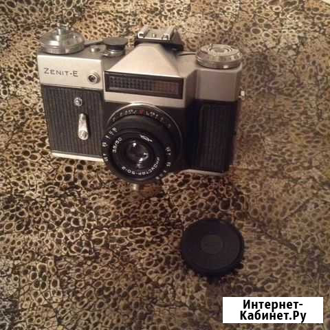 Фотоаппарат настоящий Zenit E Москва - изображение 1