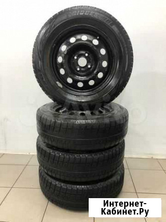 Шины Bridgestone Зимние нешипованные 195/65/15 Саранск - изображение 1