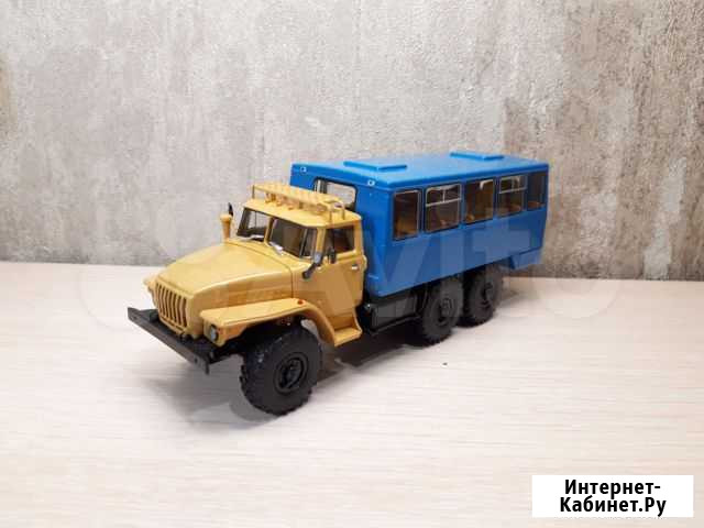 Вахтовый автобус нефаз-42112 (урал-4320) желт./син Томск - изображение 1