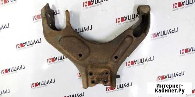 Рычаг нижний пер подв правый голый hover Архангельск - изображение 1