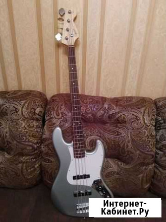 Бас-гитара fender squier affinity Jazz Bass и чехо Омск - изображение 1