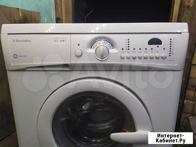 Electrolux 5 кг Омск - изображение 1