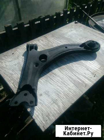 Рычаг правый,передний Томск - изображение 1