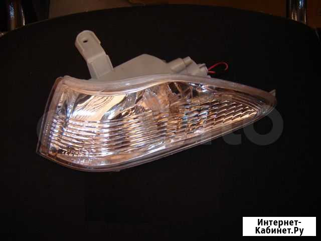 Поворот к фаре левый правый Toyota Carina AT211 Омск - изображение 1