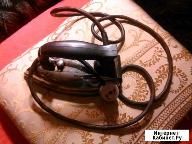 Ретро утюг СССР 1962 год Тюмень - изображение 1