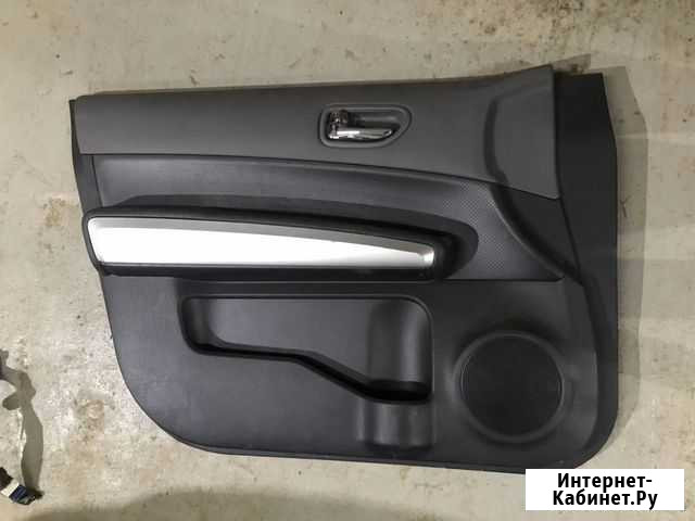 Обшивка водительской двери Nissan X-Trail T31 2007 Судак - изображение 1