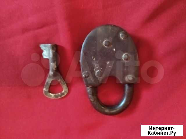 Замок старинный Артель им.17-го Партсьезда Белгород - изображение 1