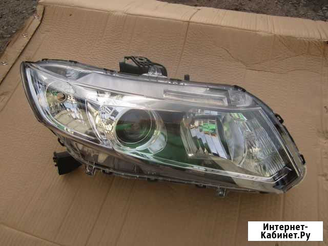 Фара правая ксенон Honda Civic 9 4D 2012-2016 г Московский - изображение 1