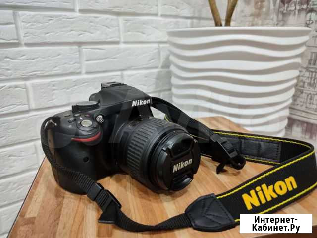 Зеркальный фотоаппарат nikon d5200 18-55 vrII Воткинск - изображение 1
