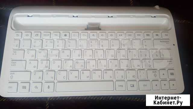 Клавиатура samsung Galaxy Tab 7.0 Keyboard Dock Москва - изображение 1