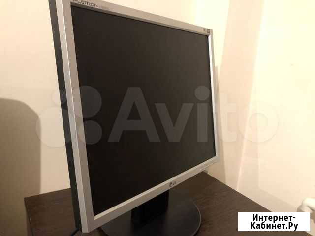 Монитор LG 19, 75гц Красноярск - изображение 1