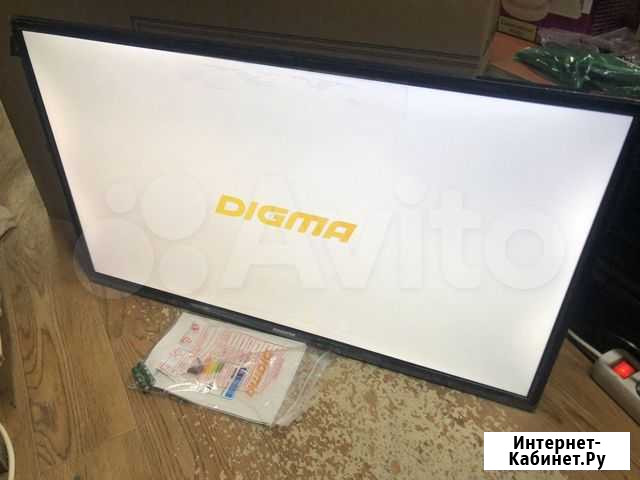 Телевизор digma 32 Иркутск - изображение 1
