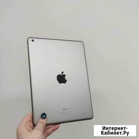 Apple iPad 6 (2018) Wi-Fi 128Gb Серый космос Нижний Новгород - изображение 1