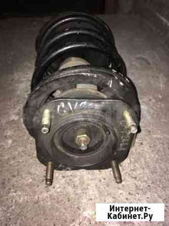 Стойка подвески передняя правая Mazda Capella GW8W Омск