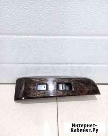 Кнопка стеклоподьемника задней правой двери Toyota Брянск