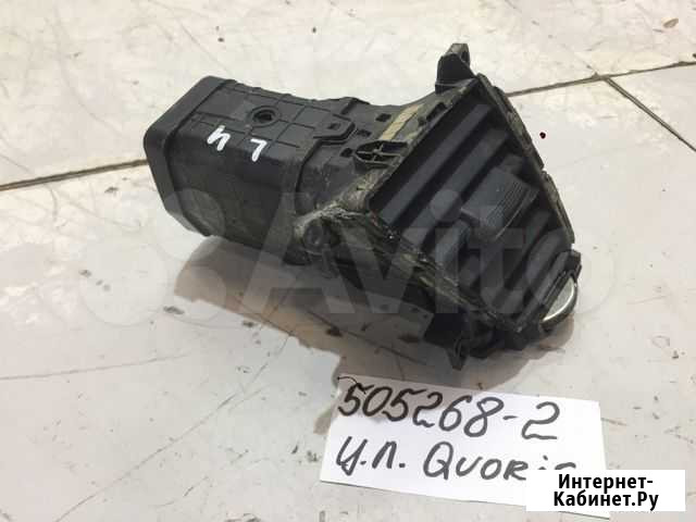 Дефлектор воздушный центральный левый (Kia Quoris) Киров - изображение 1