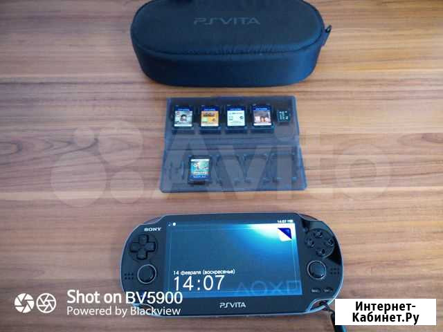 Продам игровую консоль PS-Vita Златоуст - изображение 1