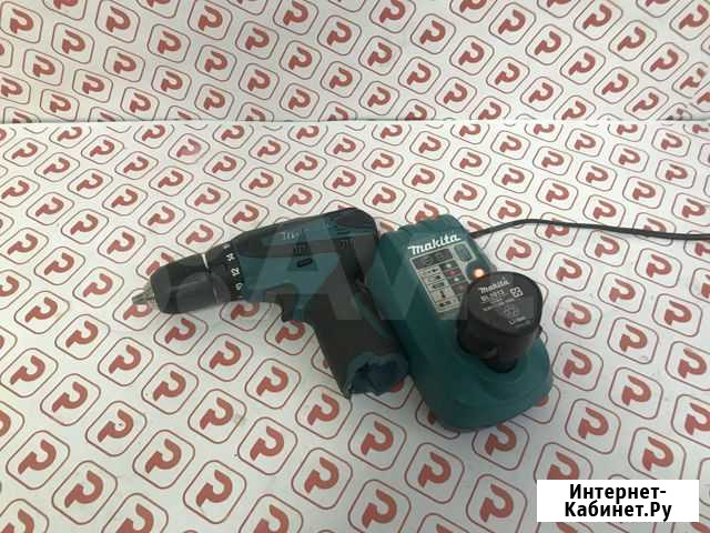 Аккумуляторная дрель-шуруповерт Makita DF330D Архангельск - изображение 1