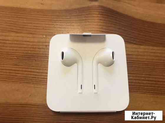 Наушники Apple EarPods Lightning белые Руза