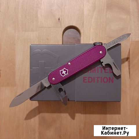 Нож Victorinox Alox Cadet LE 2016 новый Челябинск - изображение 1