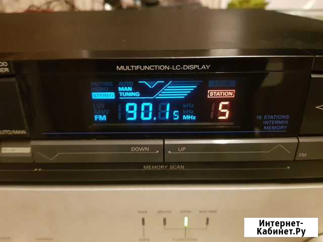 Тюнер цифровой Grundig T-8200 Португалия 220 в Санкт-Петербург - изображение 1