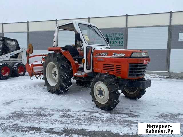 Мини-трактор Kubota L1-295D Sunshine Трудовое - изображение 1