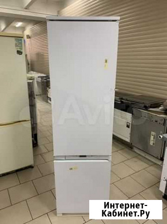 Встраиваемый холодильник б/у Ariston BCB 333 Москва - изображение 1