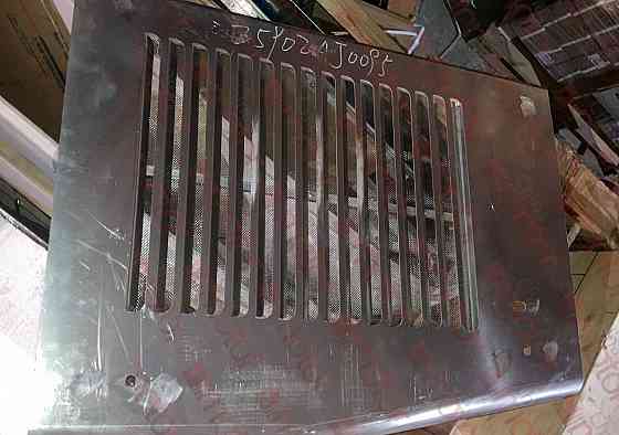 Крышка отсека радиатора Golden Dragon XML6127JR левого в Москве Москва