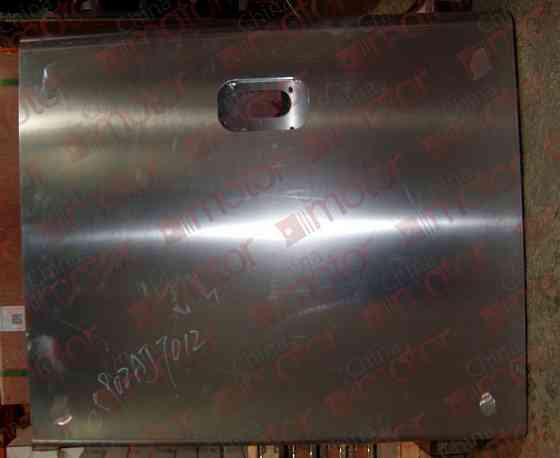 Крышка отсека бортового заднего Golden Dragon XML6127JR в Москве Москва