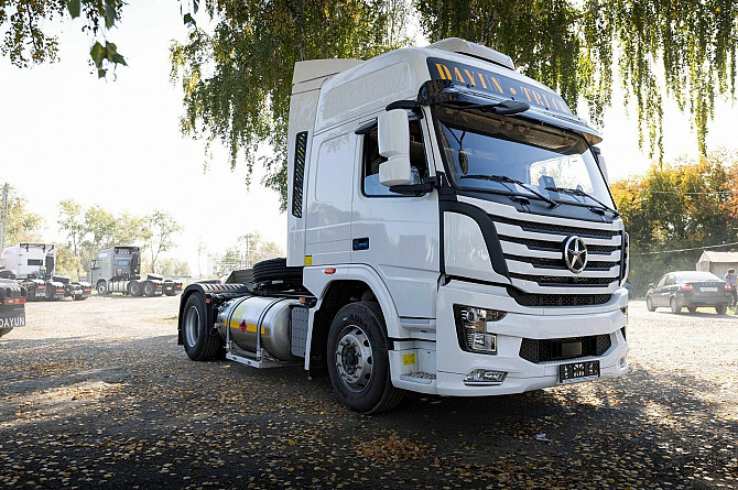 Газовый тягач Dayun CGC4180, LNG, WP13, 430 л.с., ретардер, пневма, ADR, Euro V Екатеринбург - изображение 3