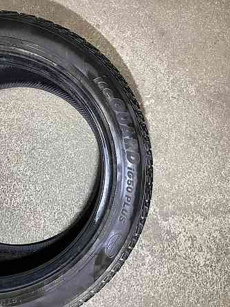 Продам всесезонный комплект шин R17 Yokohama Ice Guard IG50+ 215/55 Мытищи