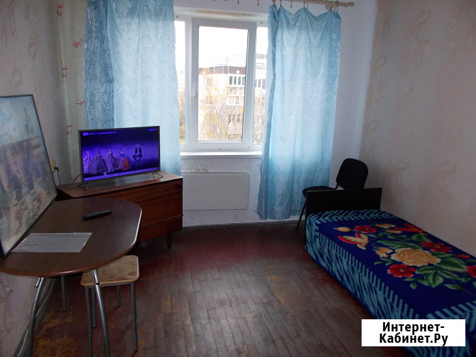 Комната 13 м² в 3-ком. кв., 5/5 эт. в аренду на длительный срок в Гатчине Гатчина - изображение 1