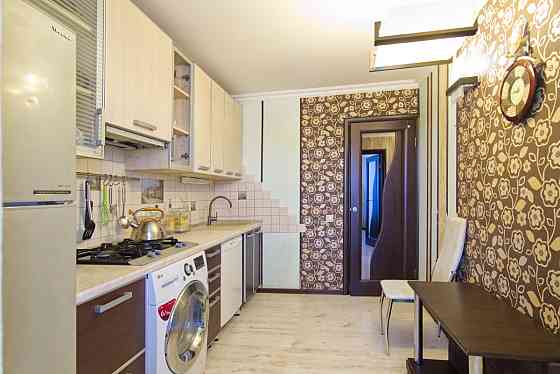 3-комнатная квартира, 65 м², 8/9 эт. на продажу в Краснодаре Краснодар