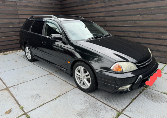 Toyota Caldina 2001 года Красноярск