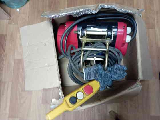 Лебедка маленькая подвесная HXS-250F 220В до 250кг Санкт-Петербург