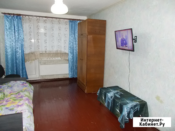Комната 18 м² в 3-ком. кв., 5/5 эт. в аренду на длительный срок в Гатчине Гатчина - изображение 1