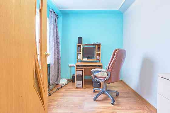 4-комнатная квартира, 58.2 м², 2/5 эт. на продажу в Томске Томск