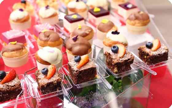 Кофе брейк - организация в Москве и Подмосковье заказать по низкой цене с доставкой Москва